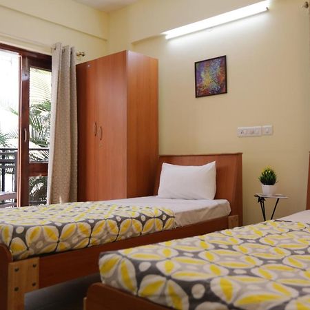 Guesture Serviced Residences, Alta Vista Бангалор Екстериор снимка