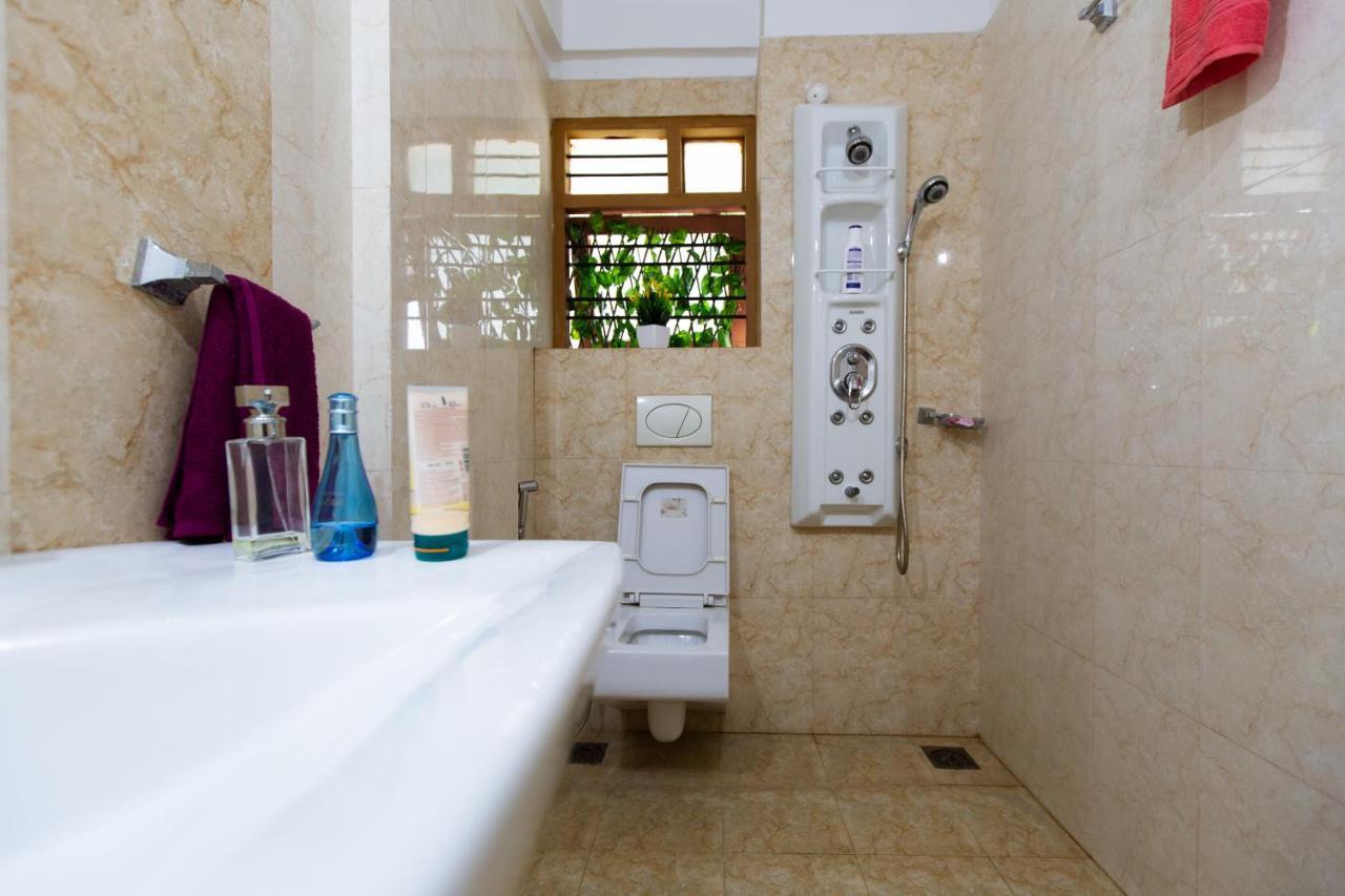 Guesture Serviced Residences, Alta Vista Бангалор Екстериор снимка